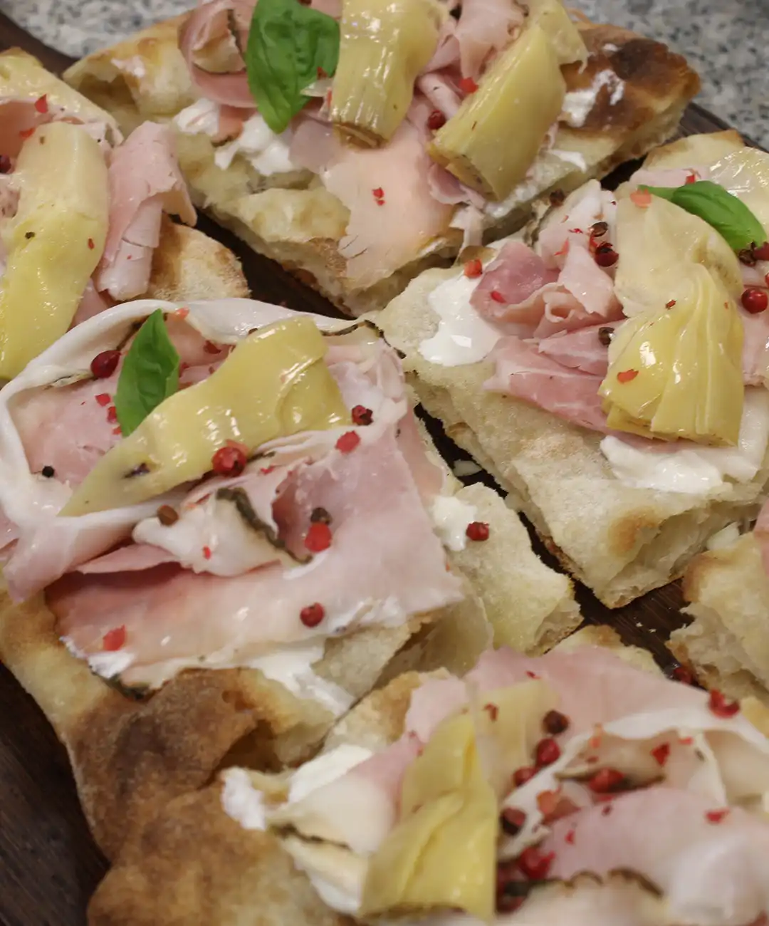 Garniere mit den Rosa Pfeffer
