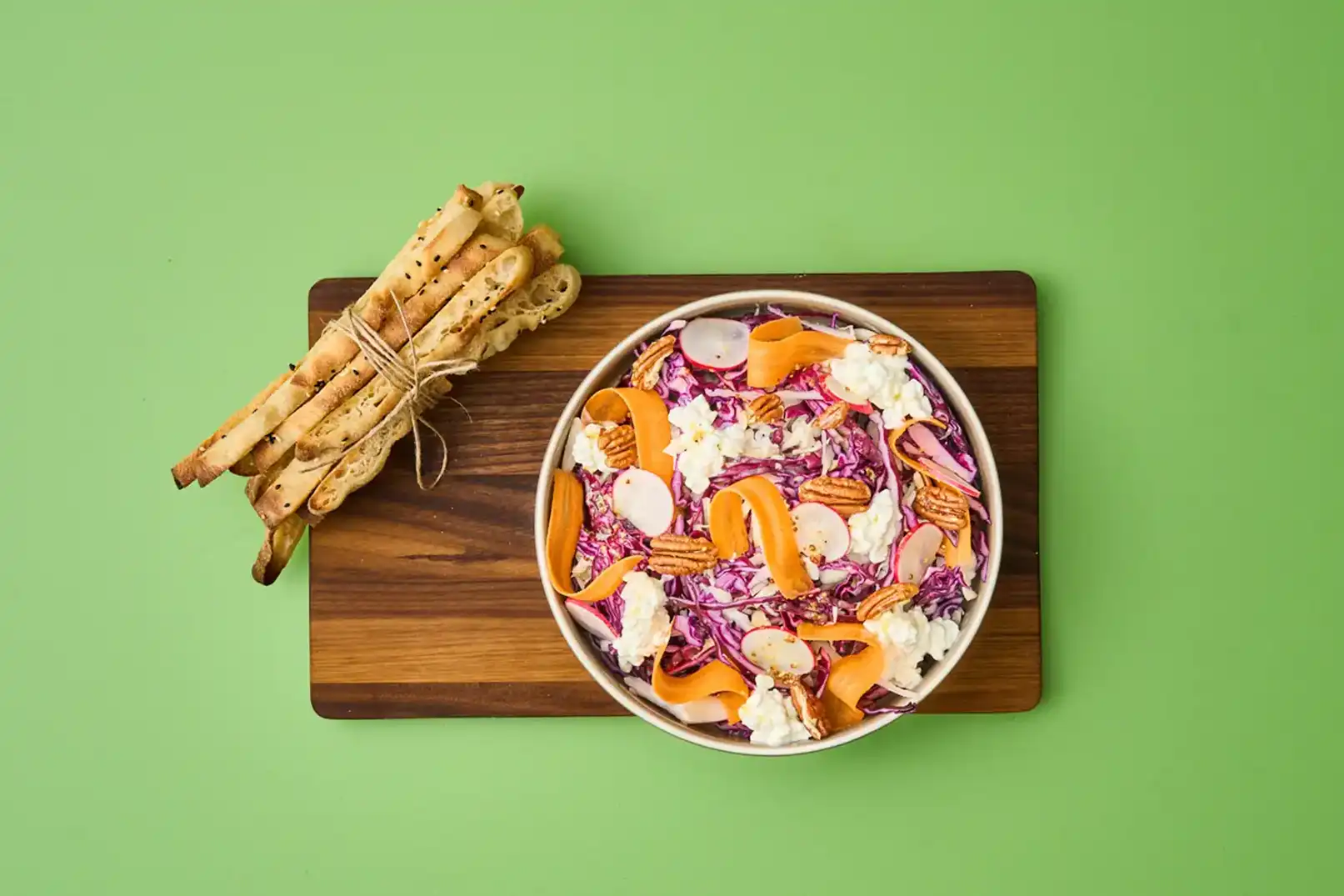 Una deliziosa insalata autunnale per celebrare l' equinozio d'autunno